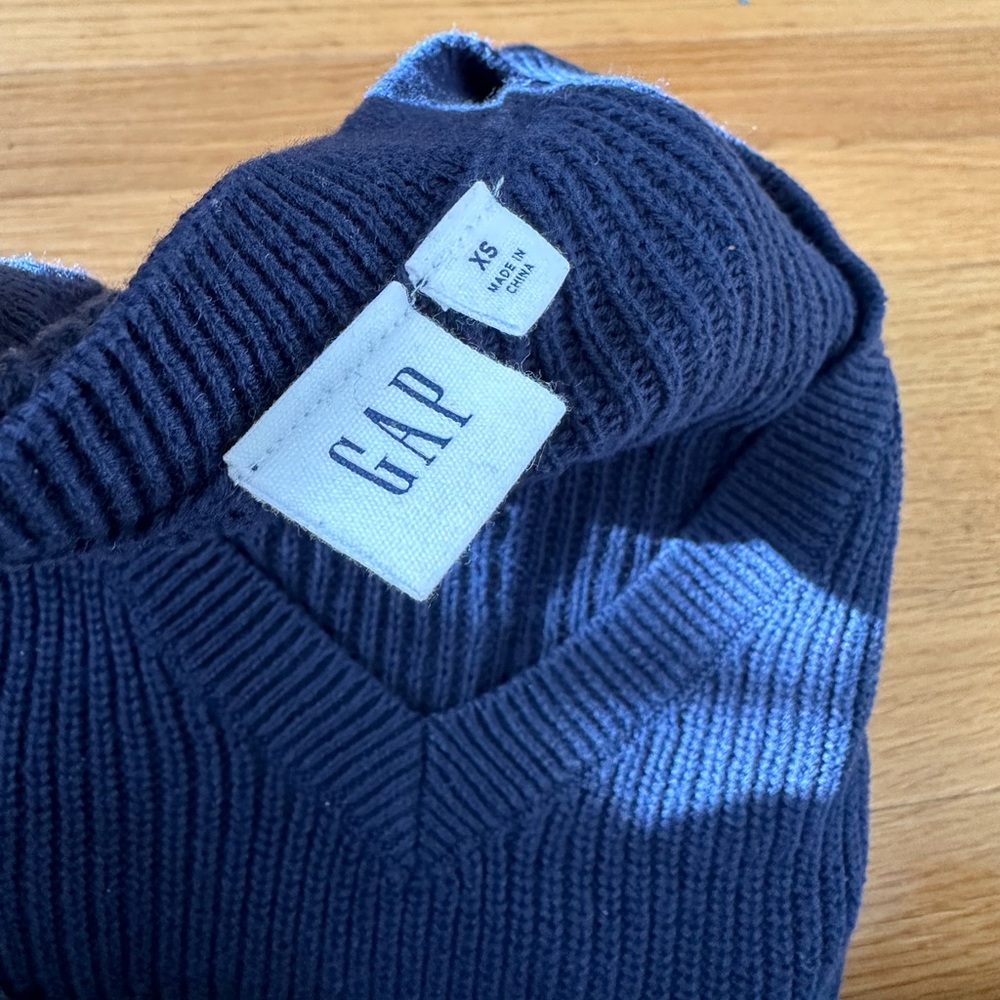 Gap XS sweater (oversized)